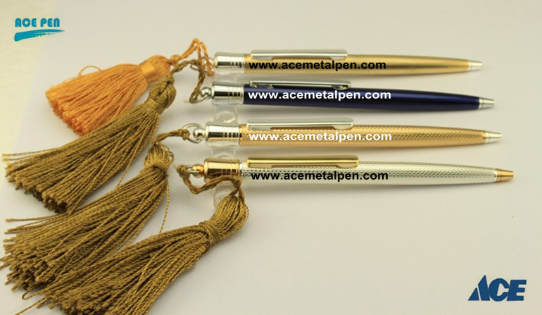 High Quality fashion Novelty Ball Pens with nice tassels