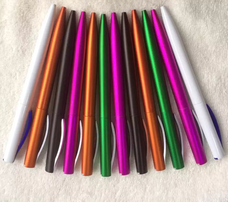 Plastic promotion ball pens