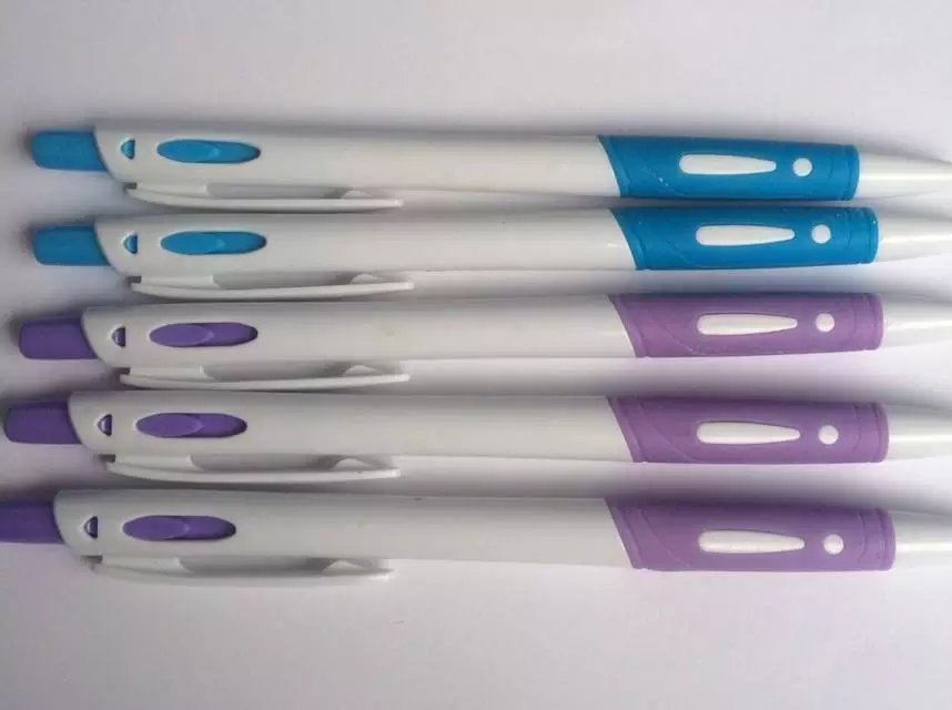 Hiqh Quality plastic ballpoint pen for promotion Custom color is available  Custom LOGO is available